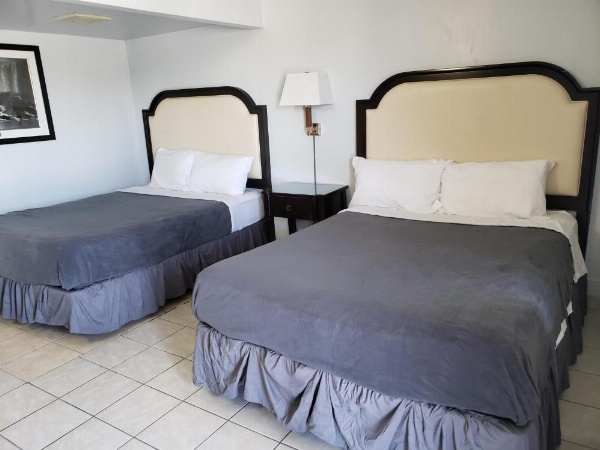 Niagara Falls Courtside Inn image 26