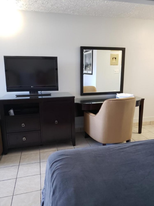 Niagara Falls Courtside Inn image 35